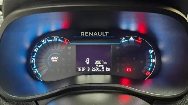 Renault KWID 1.0 12V SCE FLEX OUTSIDER MANUAL