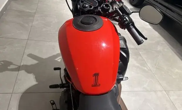 Harley Davidson Softail FXDR