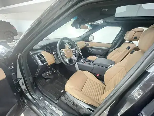 Land Rover Discovery R-Dynamic HSE 3.0 4x4 Die (Hib.)