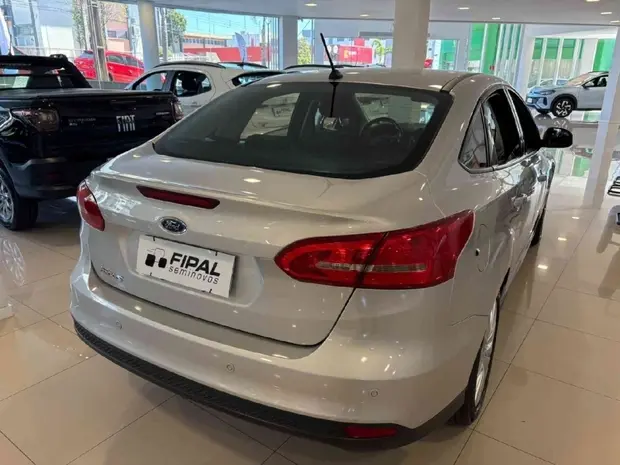 Ford FOCUS 2.0 SE 16V FLEX 4P POWERSHIFT