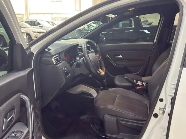 Renault DUSTER 1.3 TCE FLEX ICONIC PLUS X-TRONIC