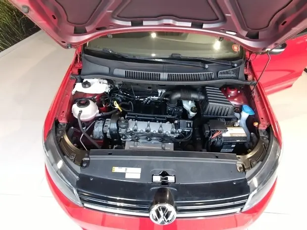 Volkswagen FOX 1.6 MSI TOTAL FLEX CONNECT 4P MANUAL
