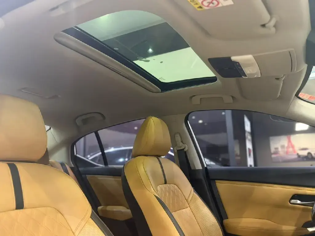 galeria SENTRA