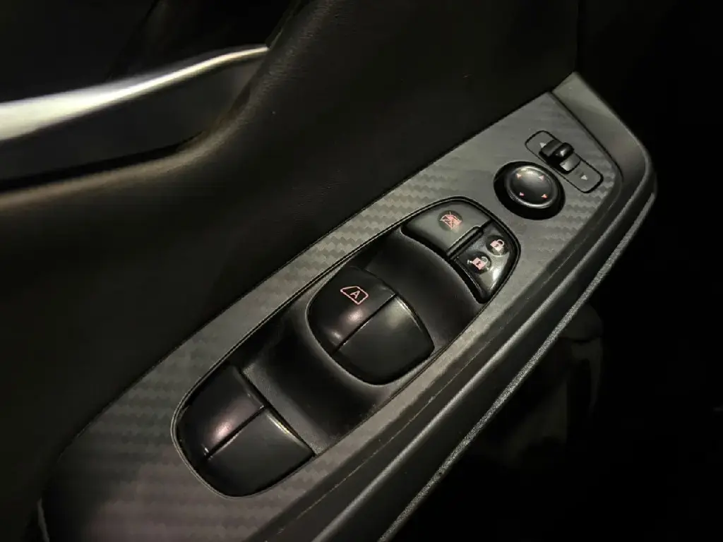 galeria SENTRA