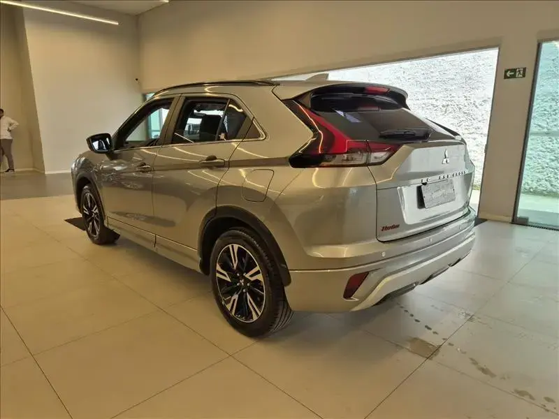 galeria ECLIPSE CROSS