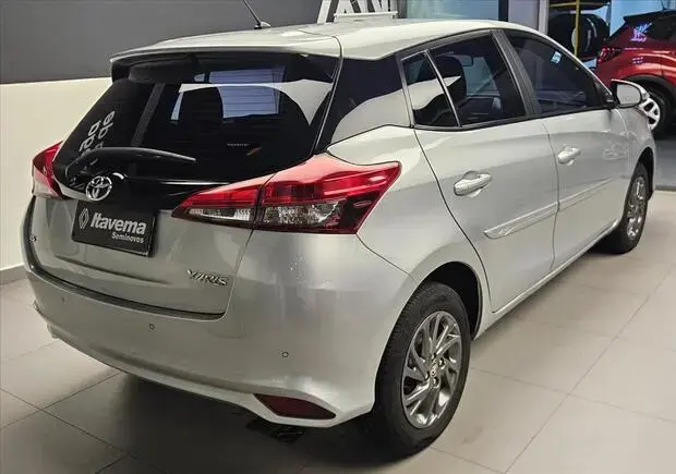 Toyota YARIS 1.5 16V FLEX XS CONNECT MULTIDRIVE