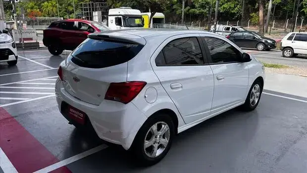 Chevrolet ONIX 1.4 MPFI LT 8V FLEX 4P MANUAL