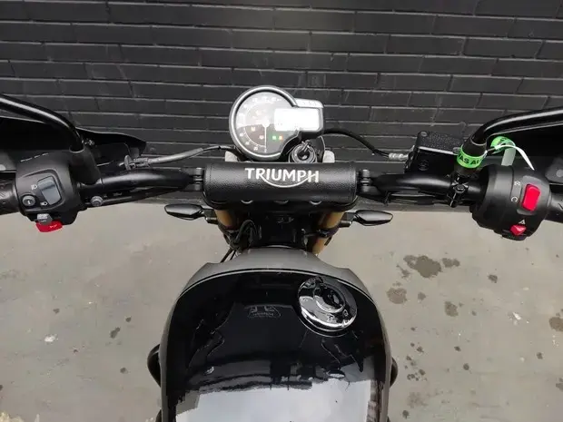 Triumph Scrambler 400 X ABS