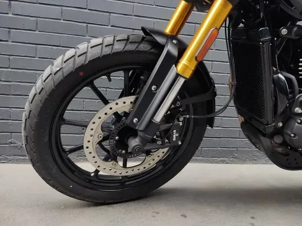 Triumph Scrambler 400 X ABS