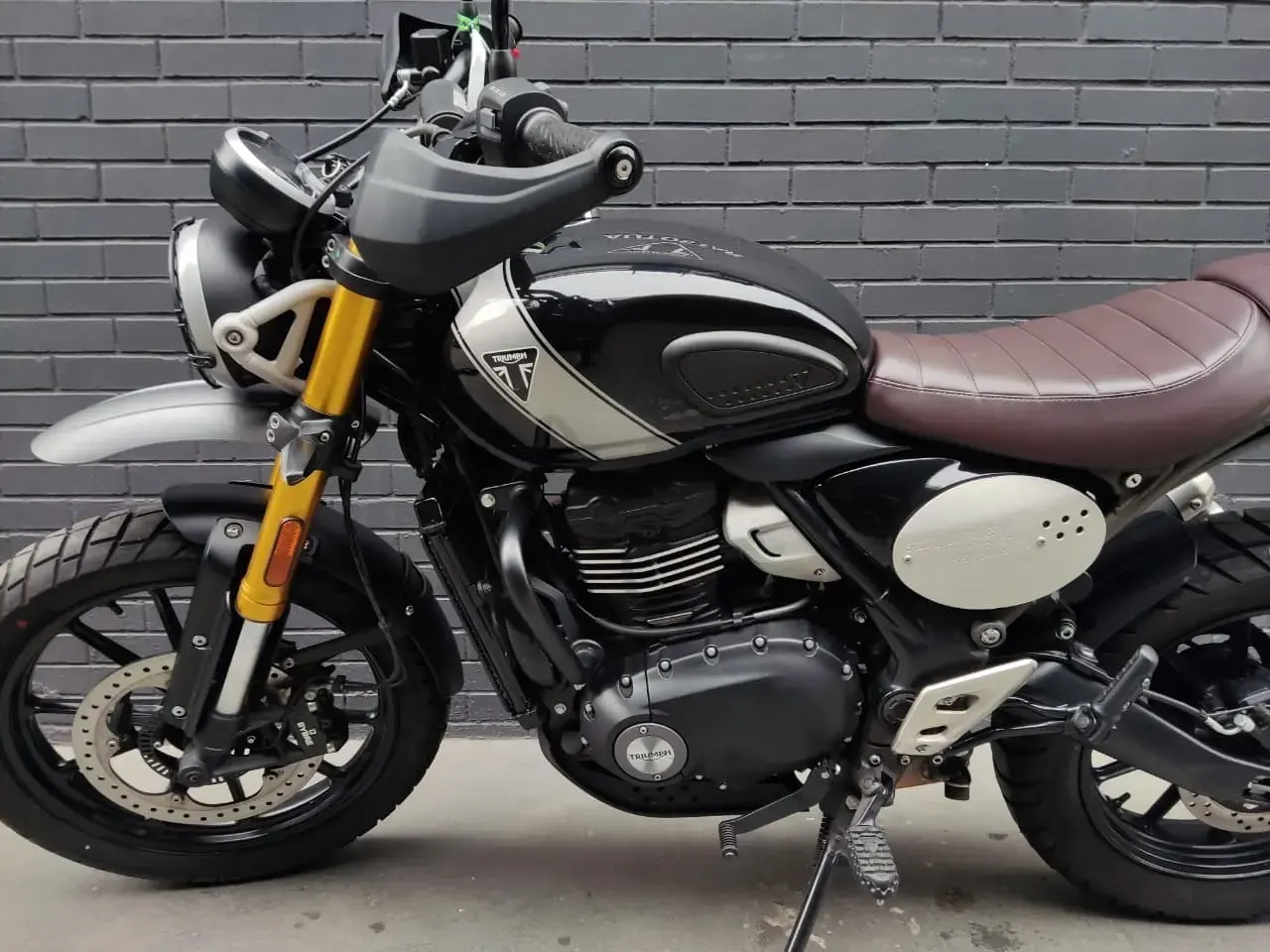 galeria Scrambler 400 X