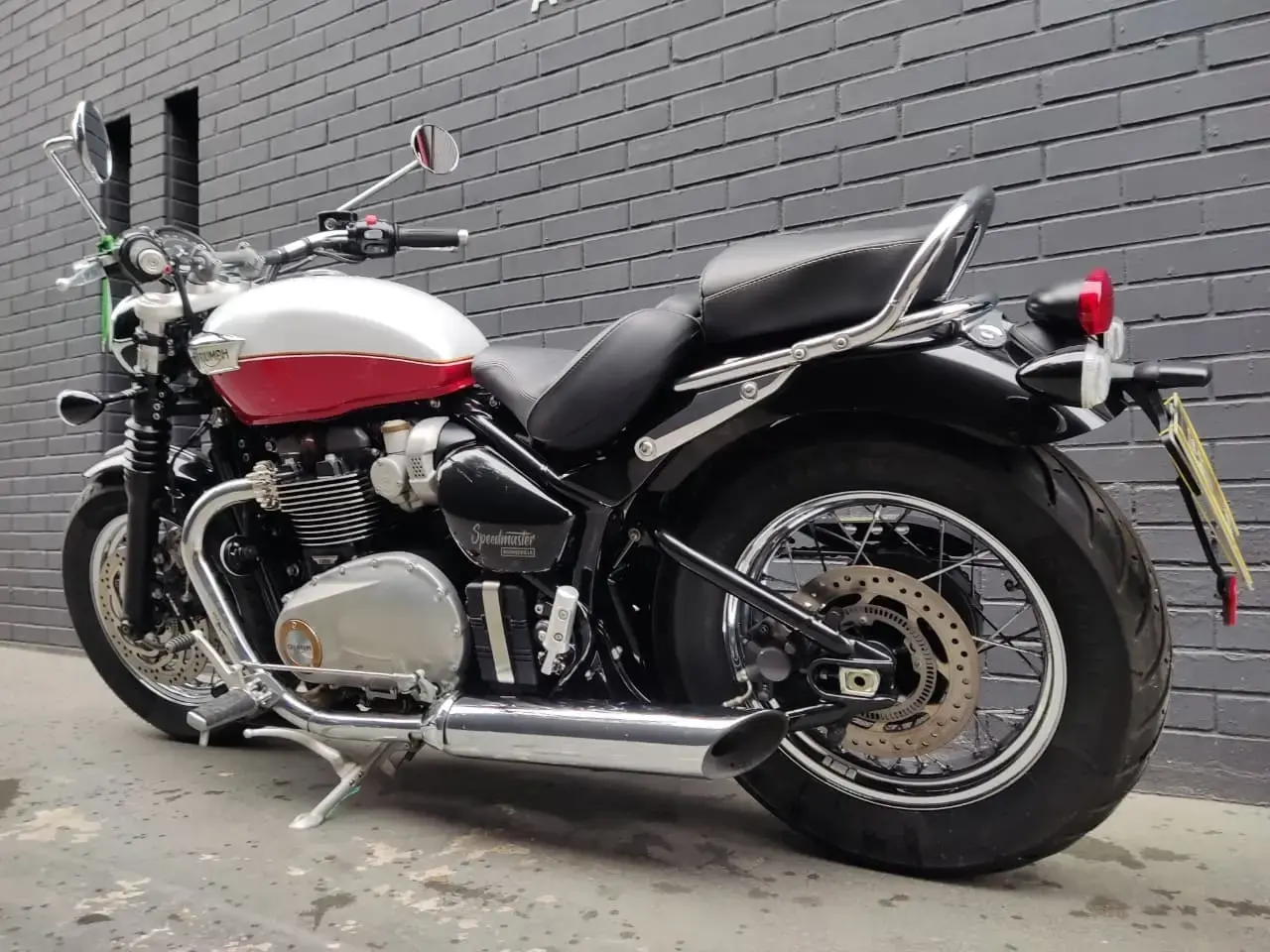 galeria Bonneville Speedmaster