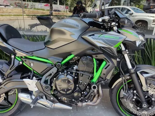 Kawasaki Z 650 (ABS)