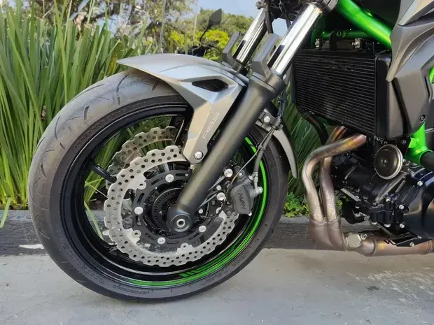 Kawasaki Z 650 (ABS)