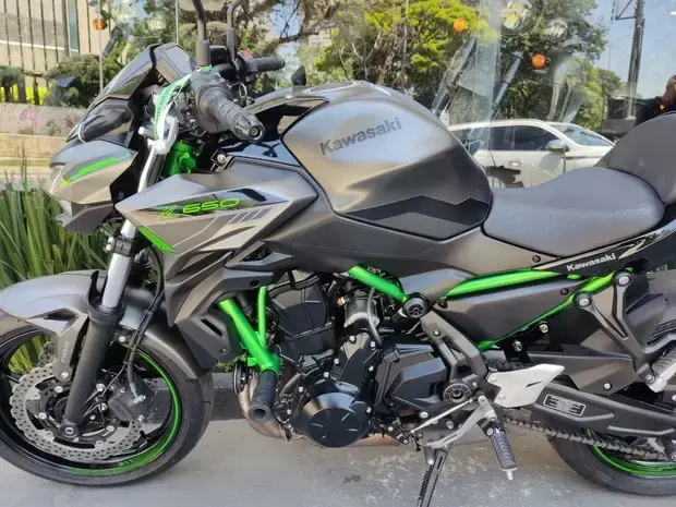 Kawasaki Z 650 (ABS)