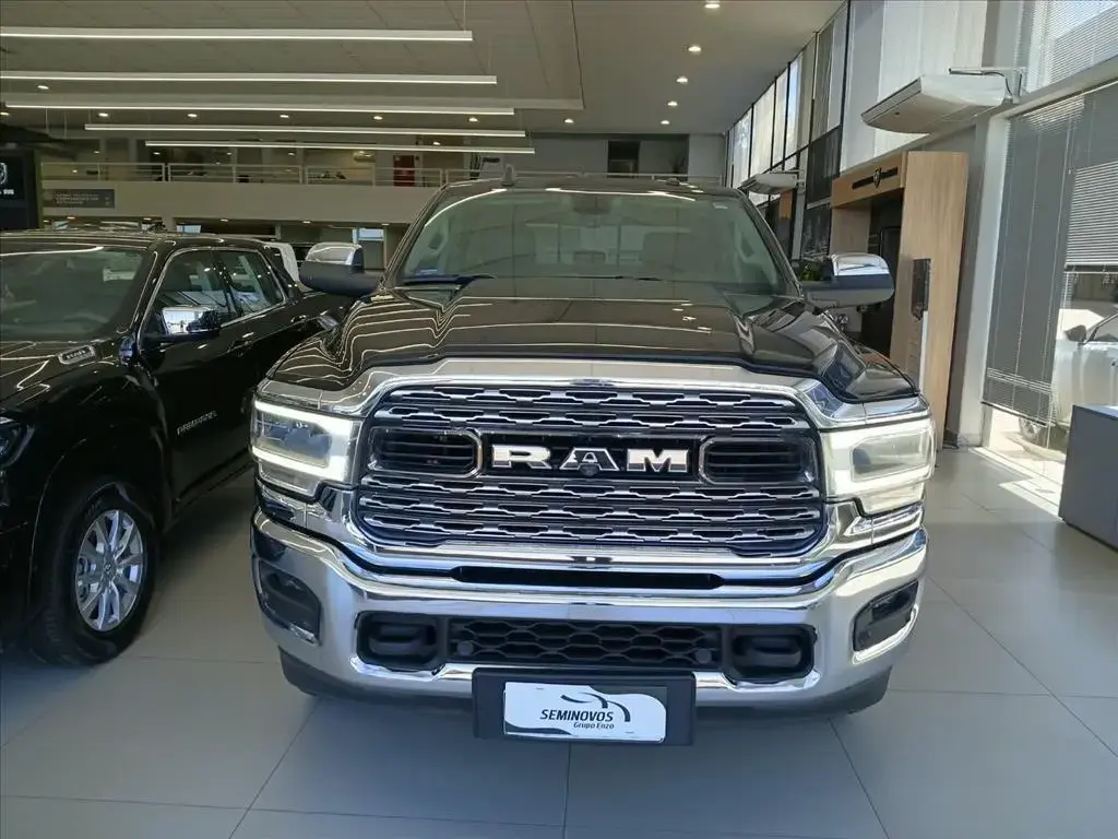 galeria 2500