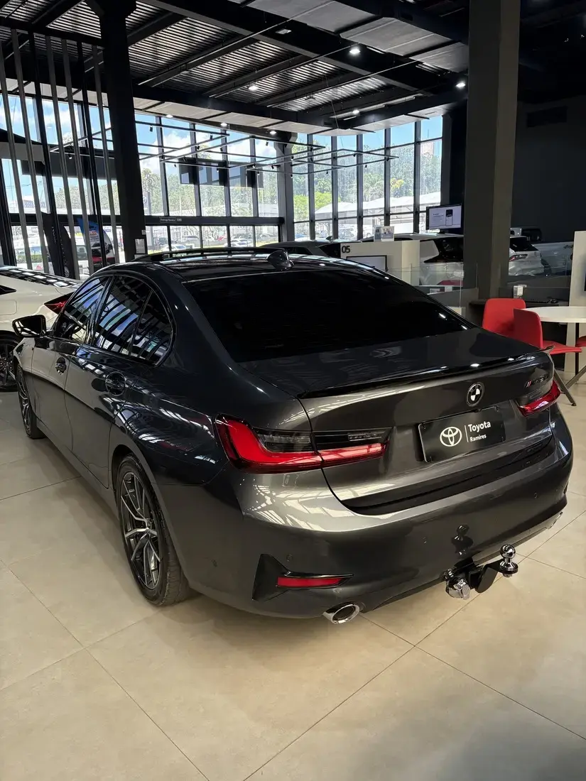 galeria 320i