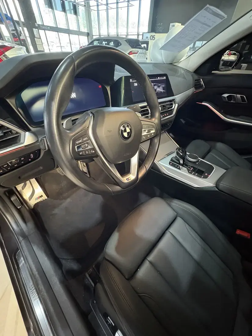 galeria 320i