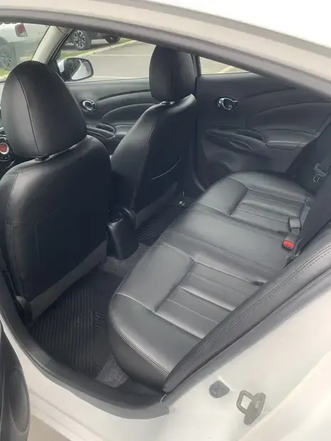 Nissan VERSA 1.6 16V FLEXSTART SL 4P XTRONIC