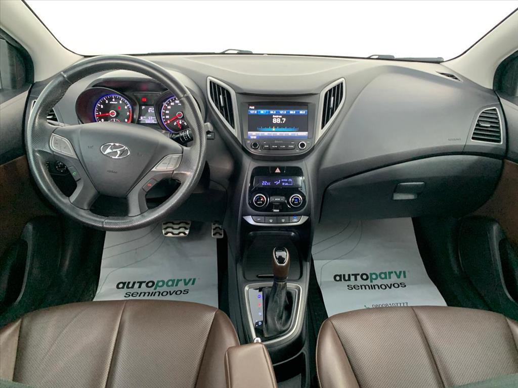 Hyundai HB20X