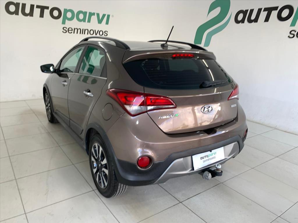 Hyundai HB20X