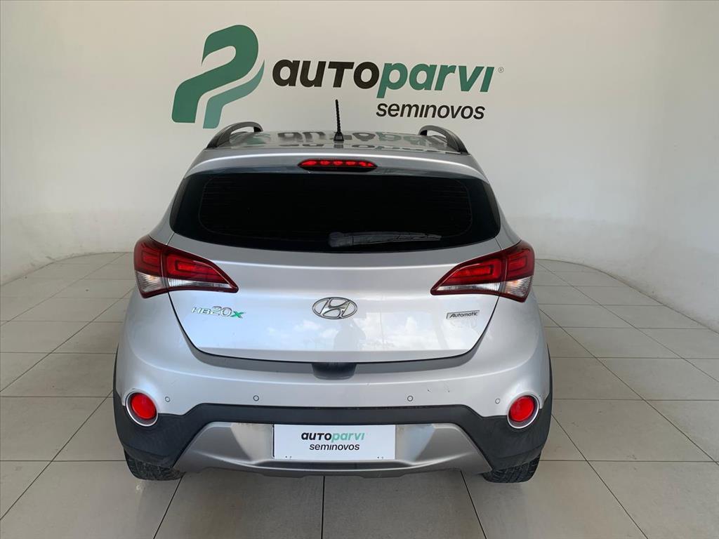 Hyundai HB20X