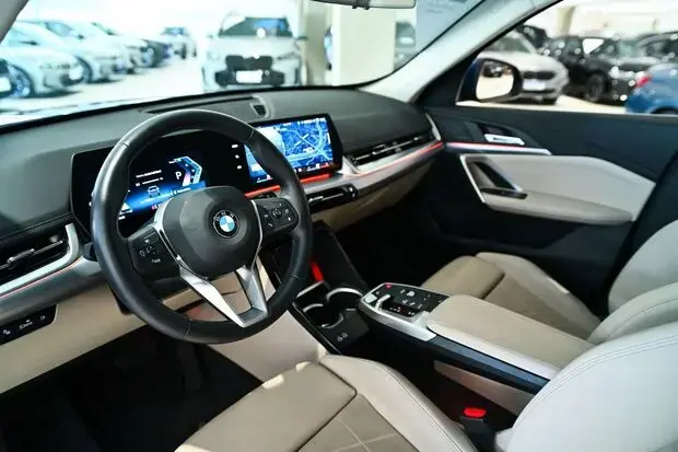 Bmw X1 sDrive20i X Line 2.0 Turbo (Aut.)