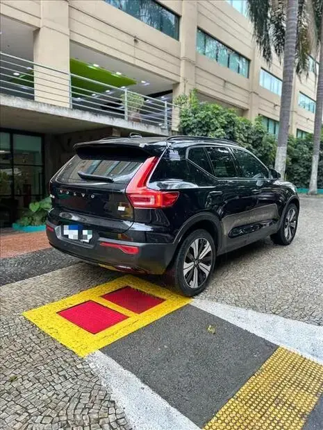 Volvo XC40 P6 RECHARGE ELECTRIC PLUS