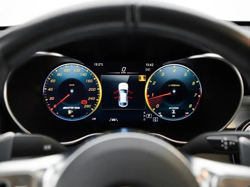 galeria GLC 43 AMG