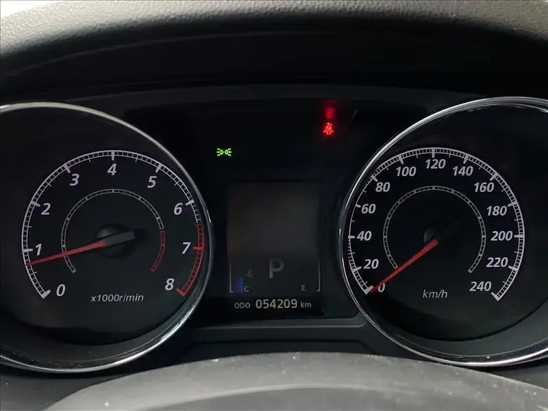 galeria OUTLANDER SPORT