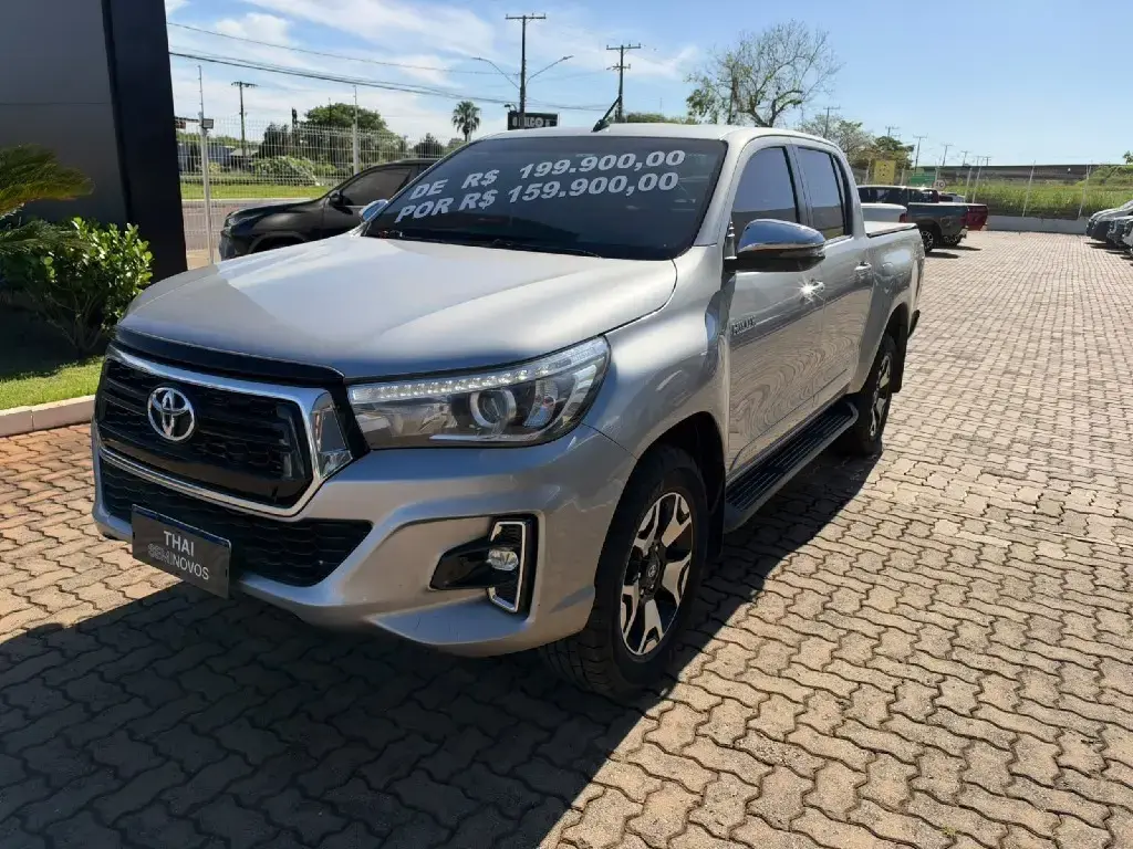 galeria HILUX