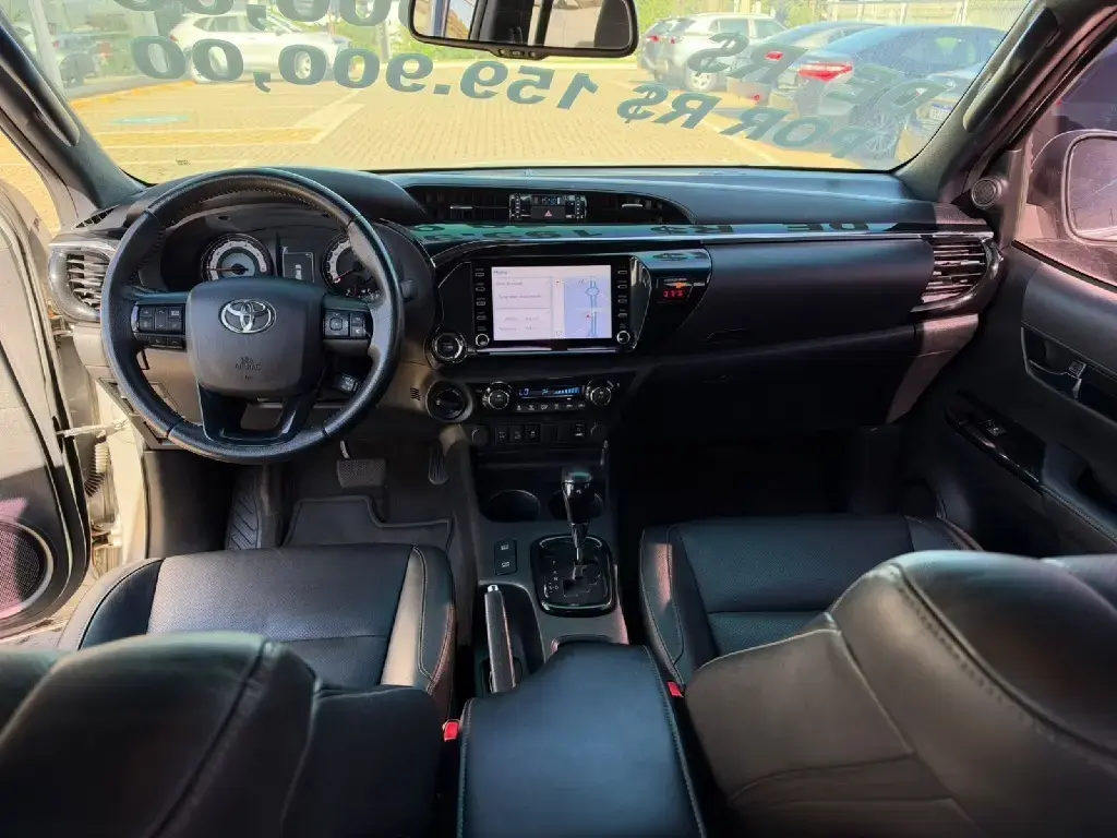 galeria HILUX