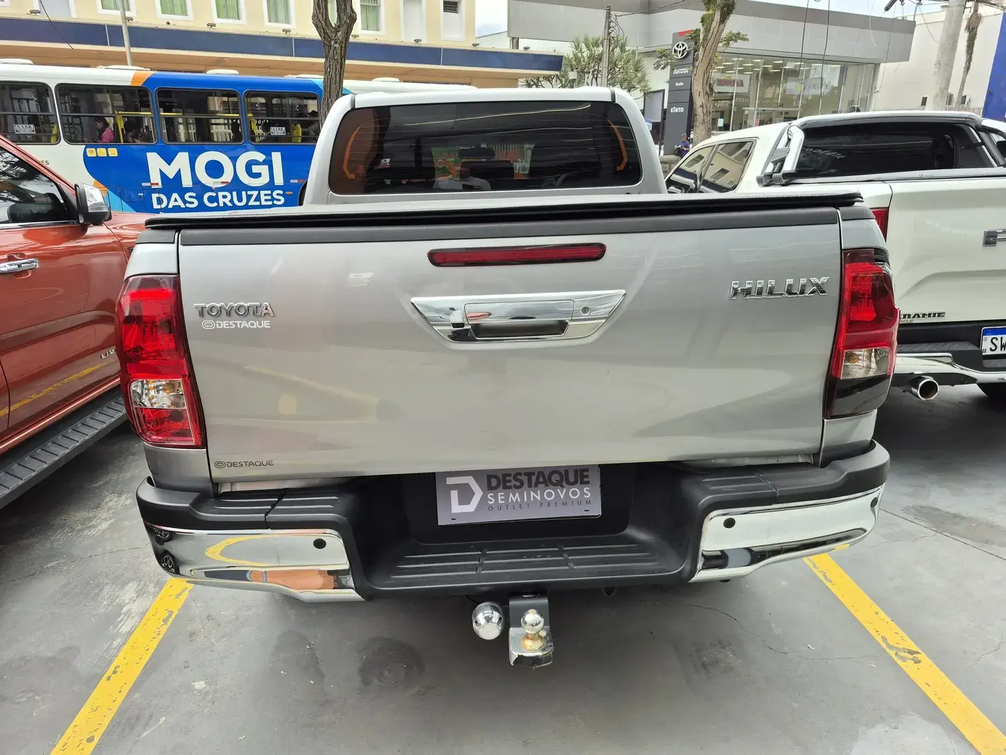 galeria HILUX