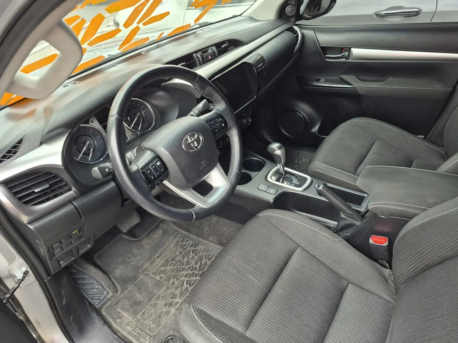 galeria HILUX