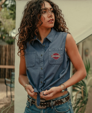 galeria CAMISA FEMININA SEM MANGA H-D ESSENTIAL