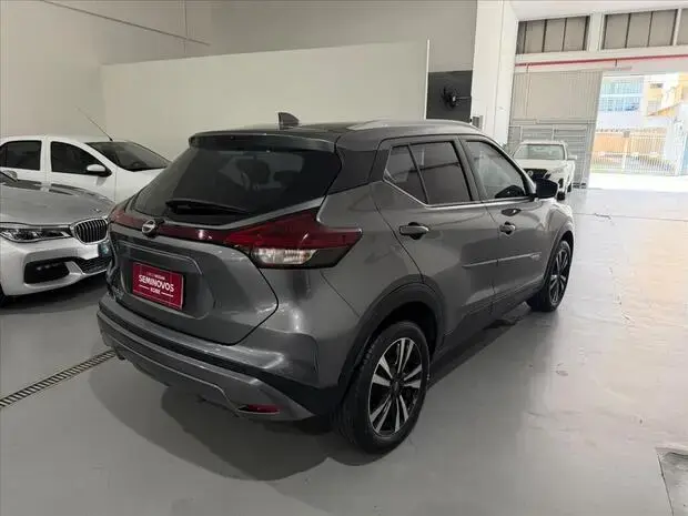 Nissan KICKS PLAY 1.6 16V FLEXSTART SENSE XTRONIC