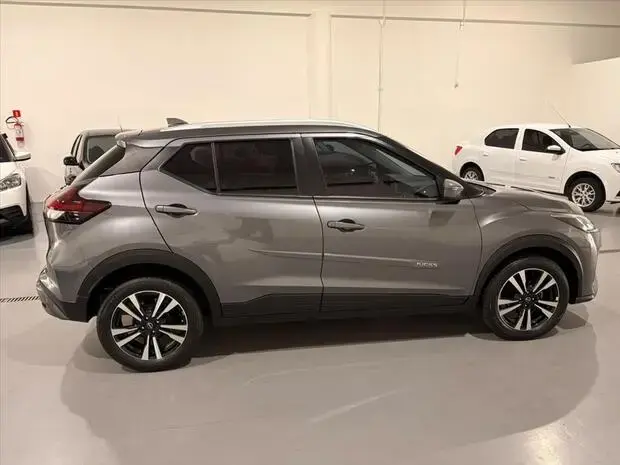 Nissan KICKS PLAY 1.6 16V FLEXSTART SENSE XTRONIC