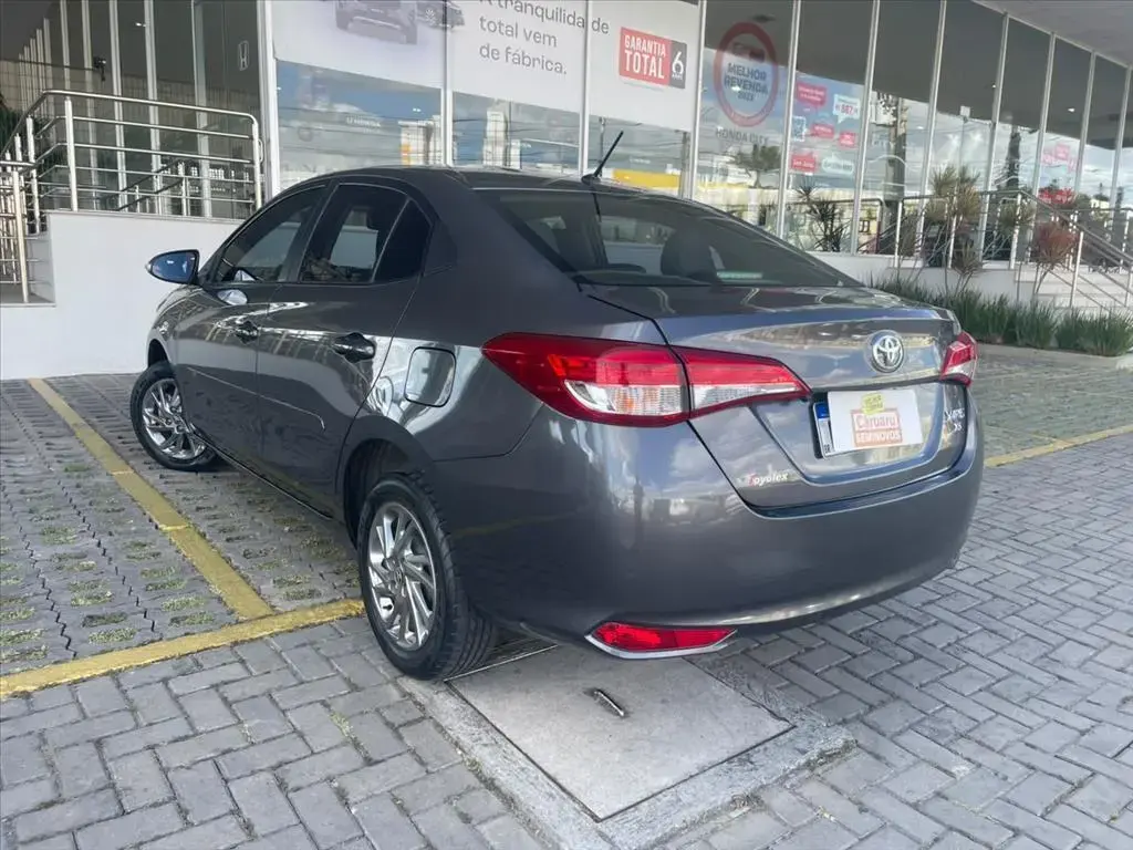 galeria YARIS