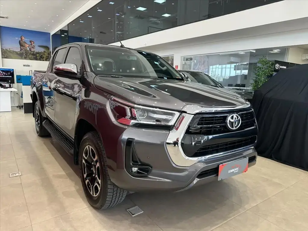 galeria HILUX