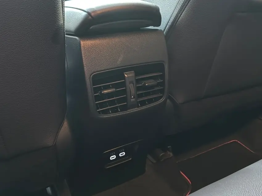 galeria COROLLA CROSS