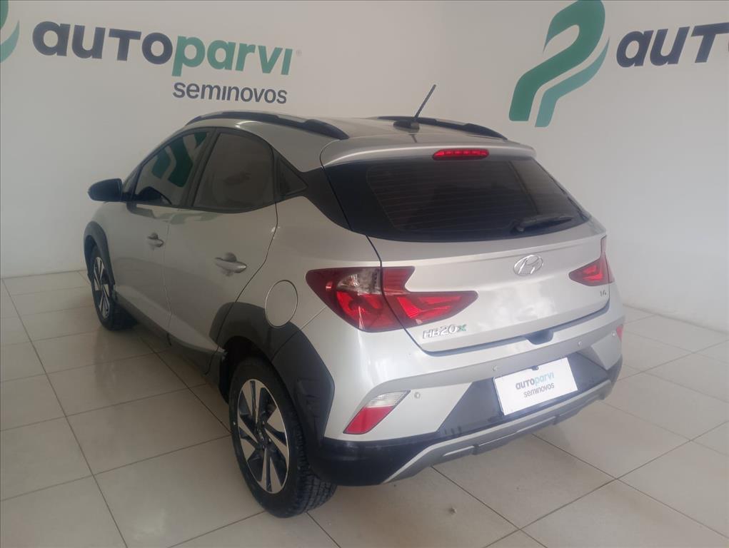 Hyundai HB20X