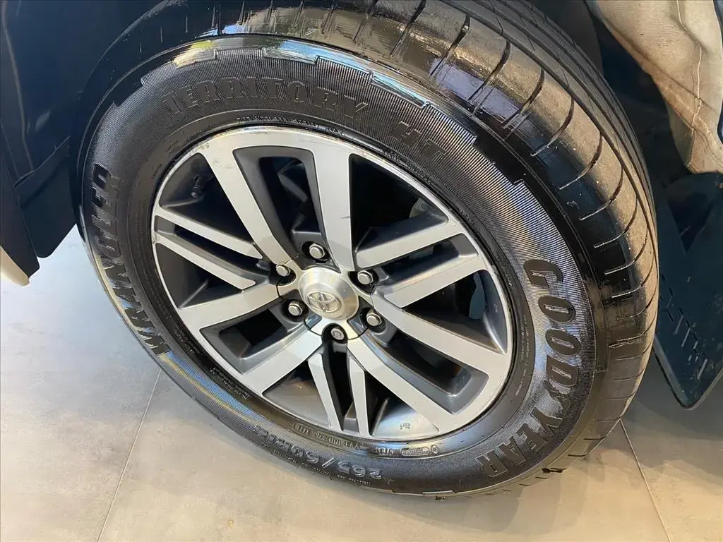 galeria HILUX