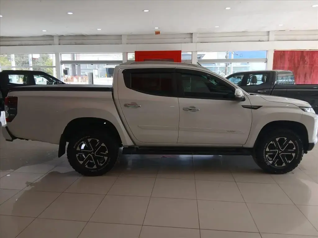 galeria L200 TRITON