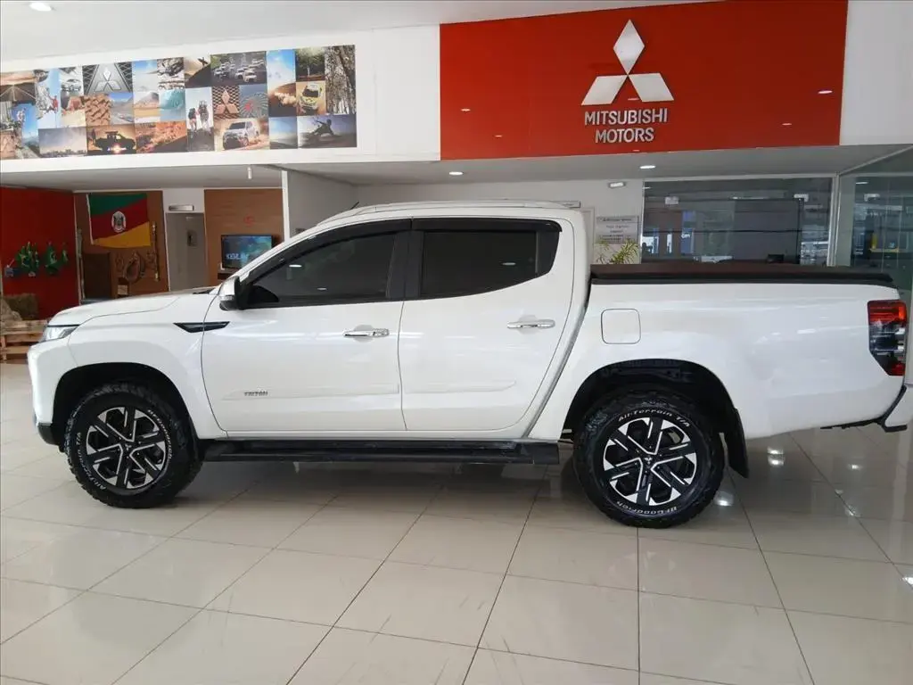 galeria L200 TRITON