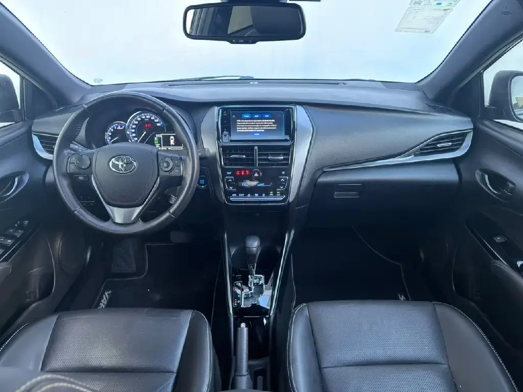 galeria YARIS