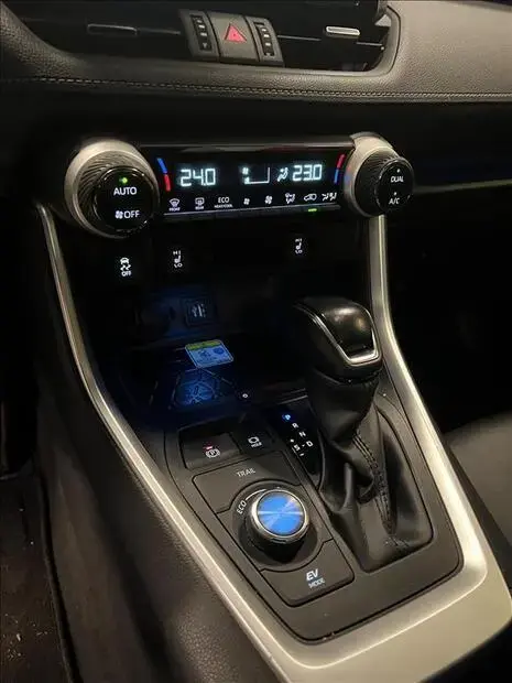 Toyota RAV4 2.5 VVT-IE HYBRID SX CONNECT AWD CVT