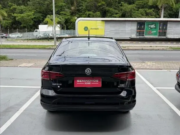 Volkswagen VIRTUS 1.6 MSI TOTAL FLEX AUTOMÁTICO