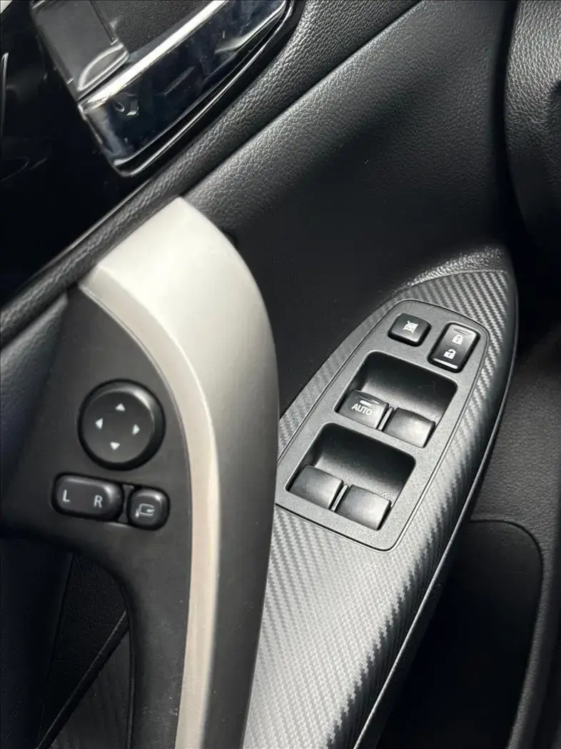 galeria ECLIPSE CROSS
