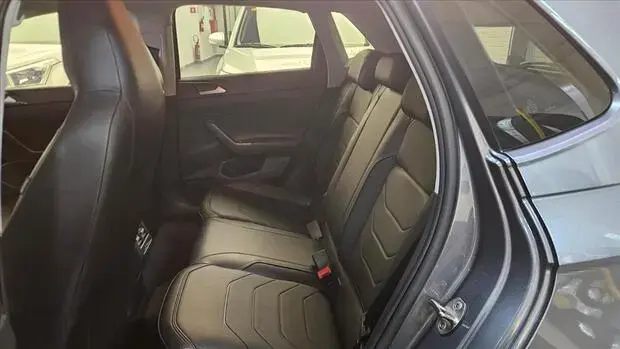 Volkswagen POLO 1.0 170 TSI HIGHLINE AUTOMÁTICO