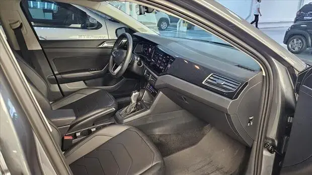 Volkswagen POLO 1.0 170 TSI HIGHLINE AUTOMÁTICO