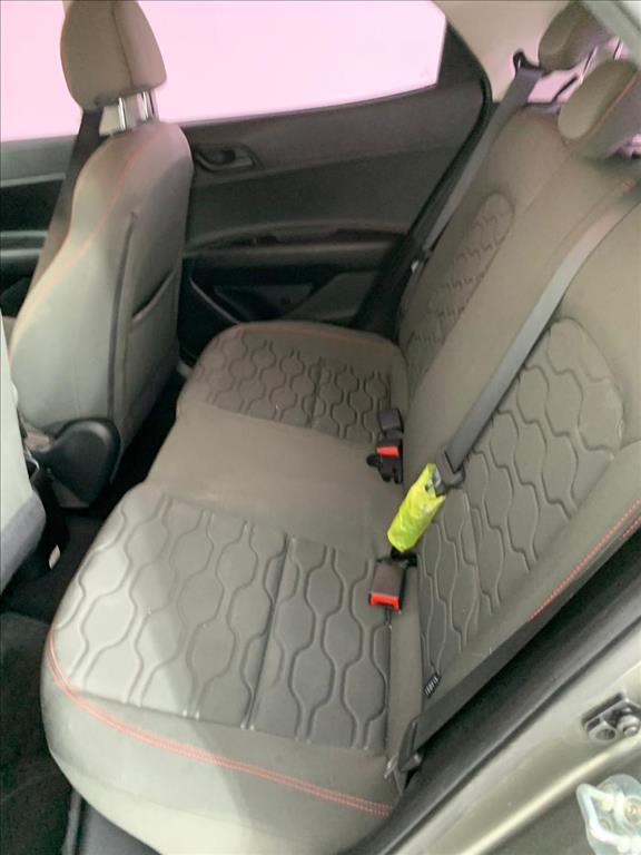 Hyundai HB20X